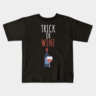 Trick or wine Kids T-Shirt